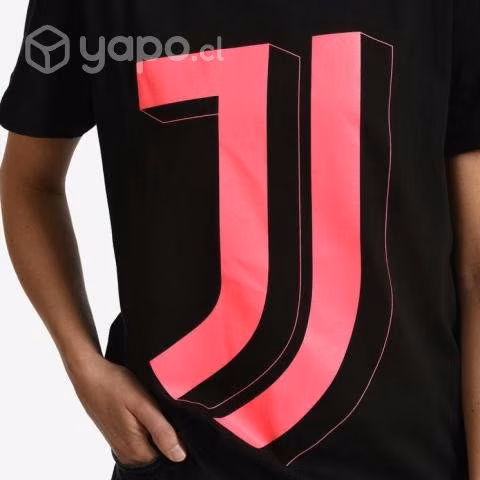 Polera Mujer Juventus C/ Logo 3D Fucsia