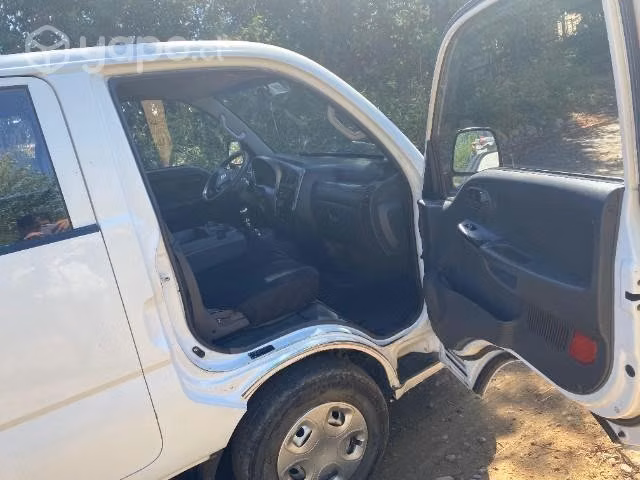Se vende kia frontier año 2015 ,2.5