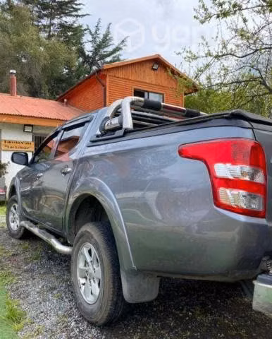 Mitsubishi l200 2018