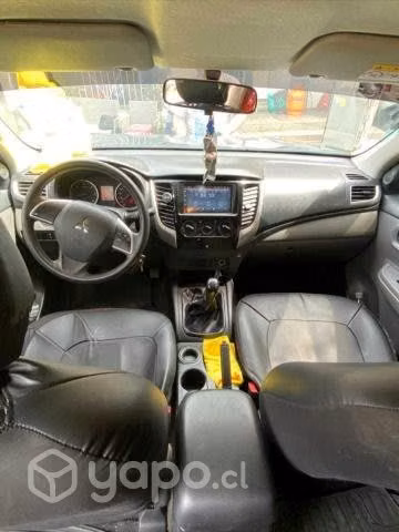 Mitsubishi l200 2018