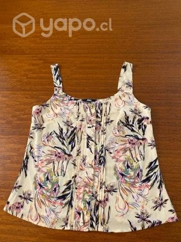 Blusas marca ASH