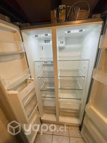 Nevera dos puertas Whirlpool - Imagen 4