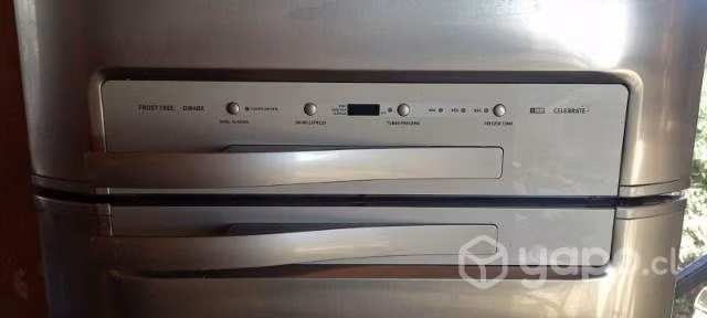Refrigerador marca electrolux de 403 litros. - Imagen 4