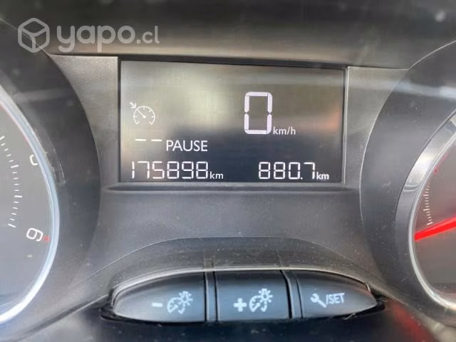 Peugeot 208 HDI 1.4 Full equipo