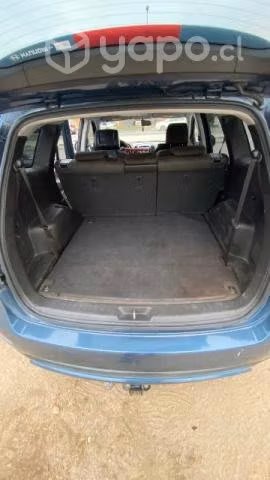 Vendo o permuto hyundai santa fe 2012