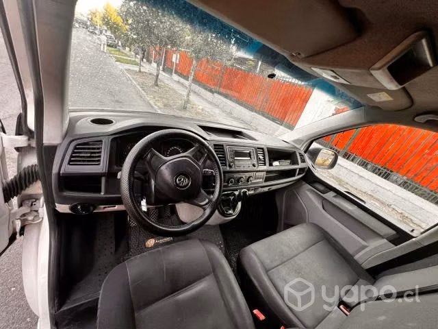 Volkswagen trasnporter 2018