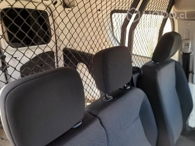 Vendo furgon peugeot partner 1.6