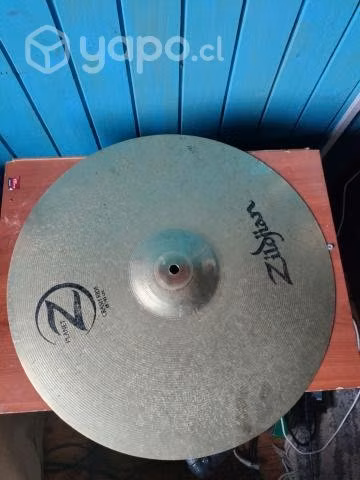 Platillo Zildjian Crash/Ride con Atril incluido