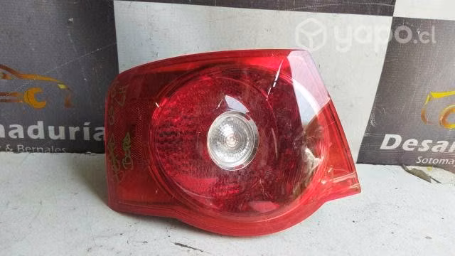 Foco trasero Bora 2005 a 2007 Lh