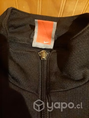 Poleron nike