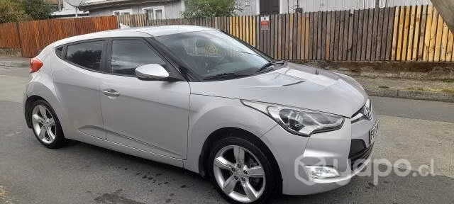 Vendo hiunday veloster 2013