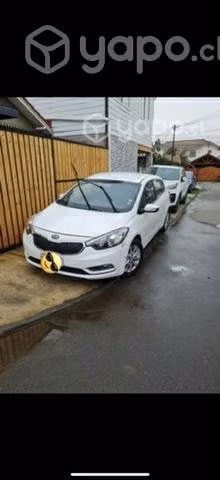 Kia Cerato 5 año 2015