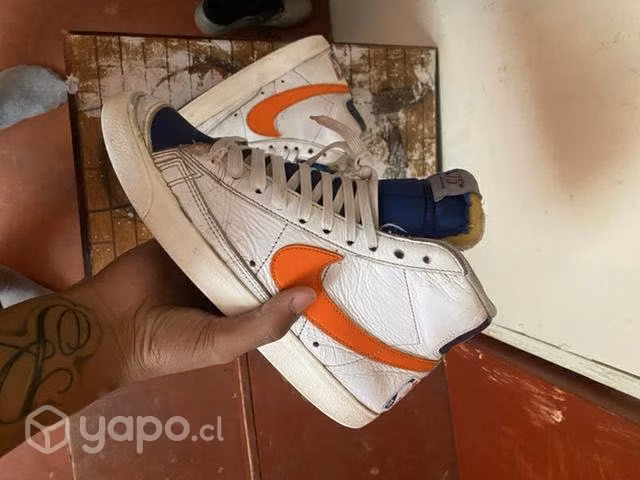 Nike blazer