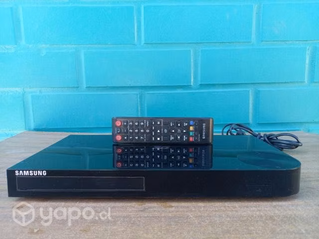 Samsung blu ray player bd-f5500 3d ( no wi fi )