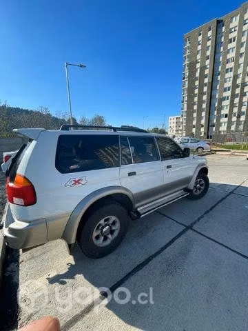 Montero 2000
