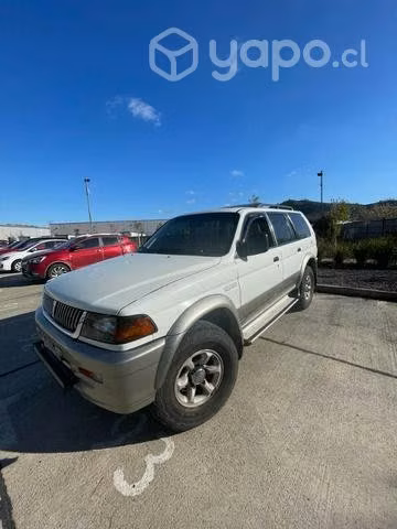 Montero 2000