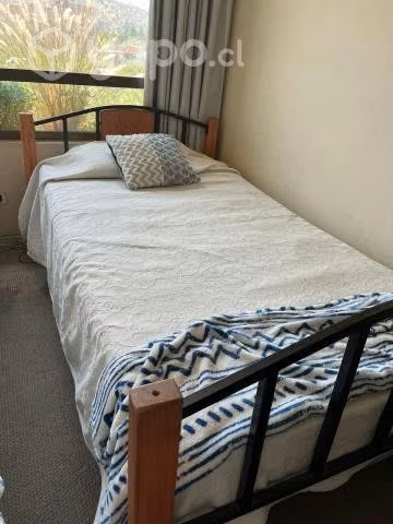 CAMA 1.5 Plaza incluye colchón