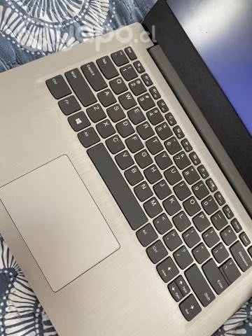 Lenovo ideapad 3i 8GB Ram i5