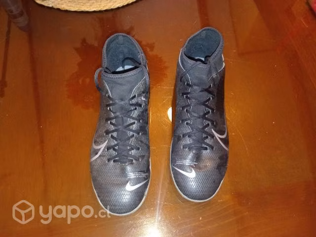 Zapatillas nika para fútbol