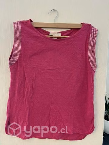 Polera Michael Kors y enterito Bebe talla L