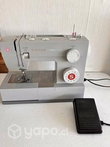 Maquina Singer Heavy DUTTY 4423