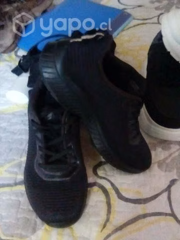 Skechers negras