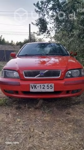 Se vende Volvo S40 año 2002 (motor malo)
