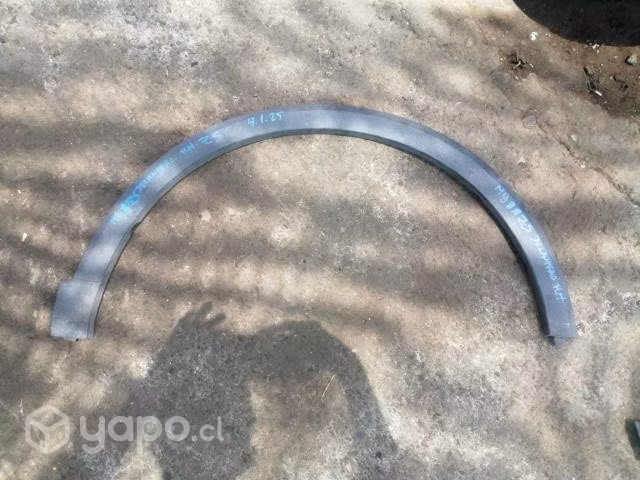 Moldura delantera derecha mg zs original