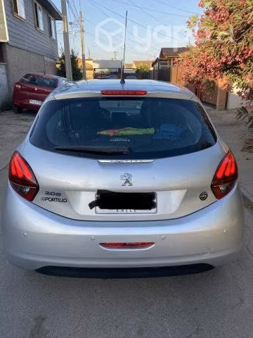 Vendo peugeot 208 diesel - Imagen 5