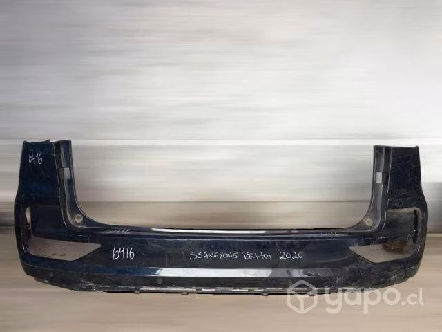 Parachoque trasero ssangyong rexton 2020
