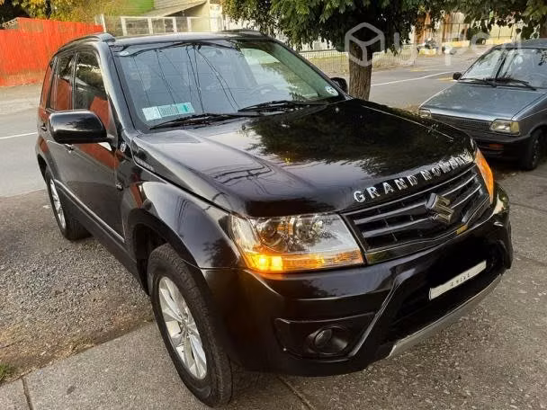 Jeep suzuki grand nomade 4x4