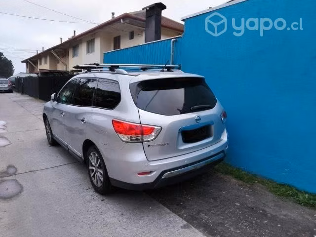 Se vende Nissan Pathfinder 2015 - Imagen 4