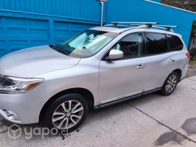 Se vende Nissan Pathfinder 2015 - Imagen 2