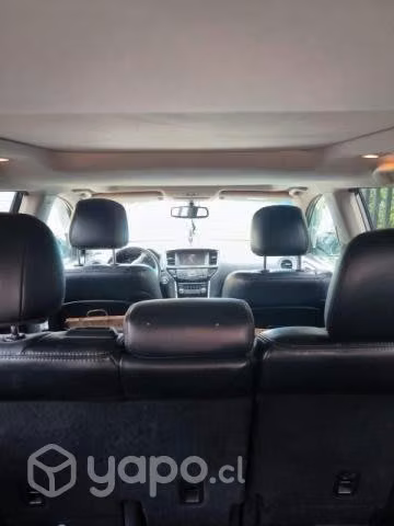 Se vende Nissan Pathfinder 2015 - Imagen 5