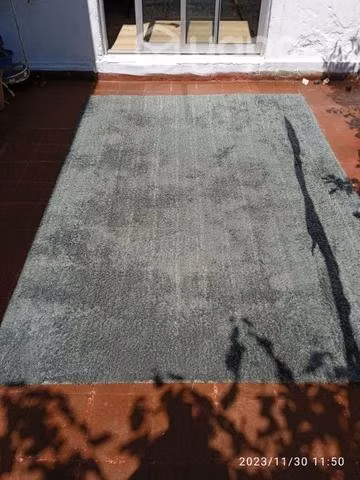 Alfombra shaggy gris