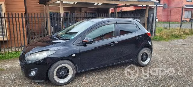 Mazda demio 2012 - Imagen 3