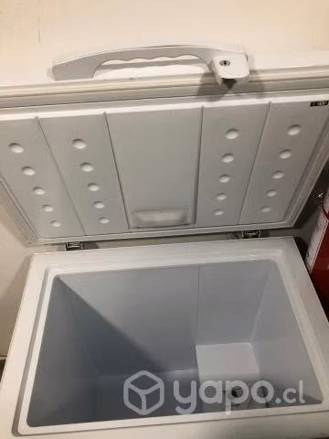 Congelador MAIGAS dual tapa dura 142 lts - Imagen 3