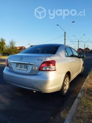 Yaris AUTOMÁTICO