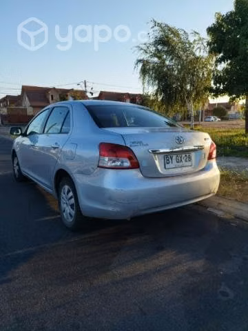 Yaris AUTOMÁTICO