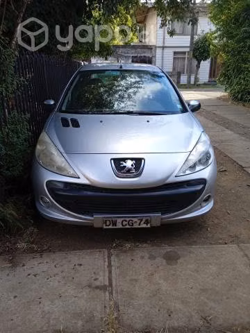 Vendo Peugeot 207 compac 1.4