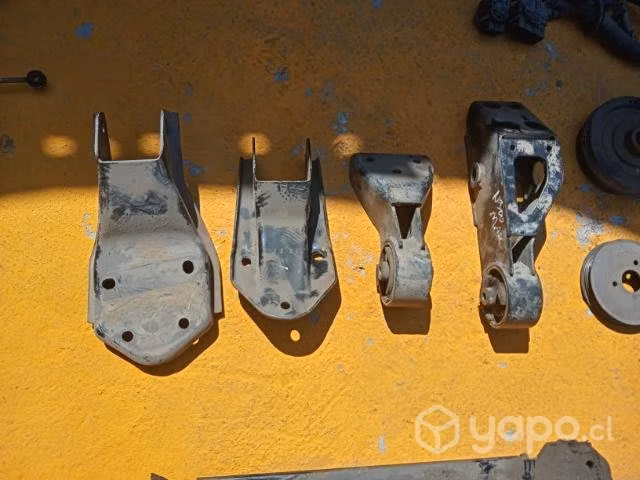 Chevrolet n300 max soportes de motor envio regione