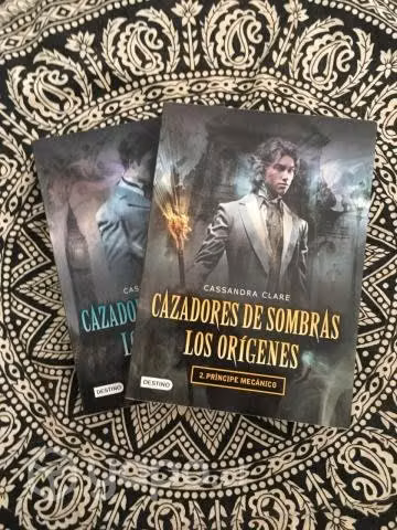 Cazadores de Sombras: Los Orígenes - C. Clare