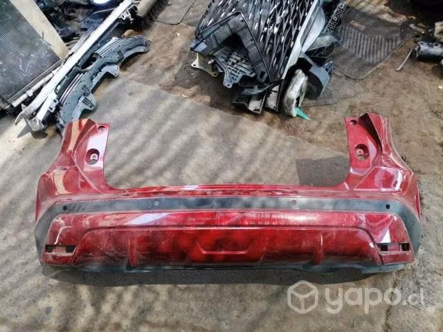 Parachoque trasero nissan kicks 2021 rojo original
