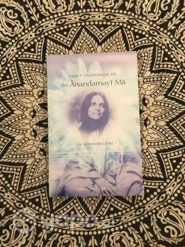 Vida y Enseñanzas de Sri Anandamayi Ma