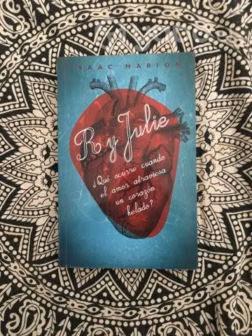 R y Julie - Isaac Marion