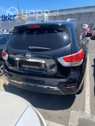 Nissan pathfinder 2016