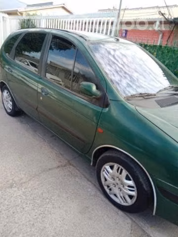 Auto Renault scenic