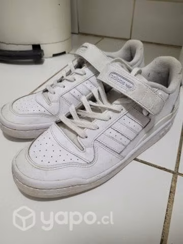 Zapatillas adidas blancas