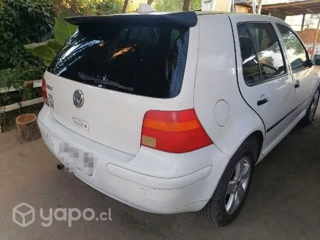 Vendo vw golf mk4 2002