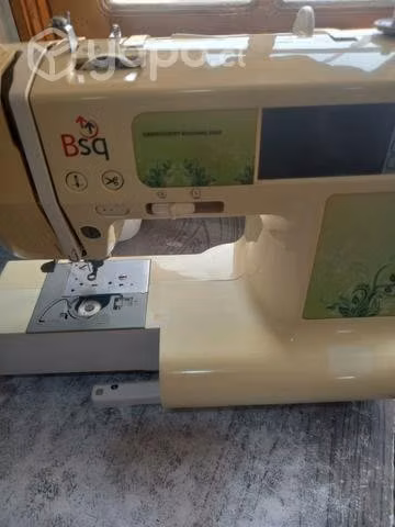 Maquina bordadora